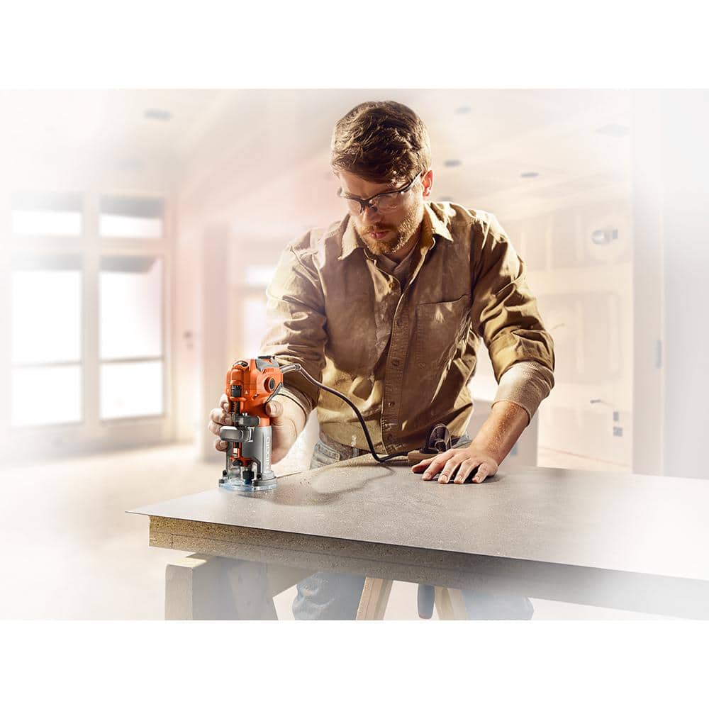 5.5 Amp Compact Fixed-Base Corded Router - Image 4