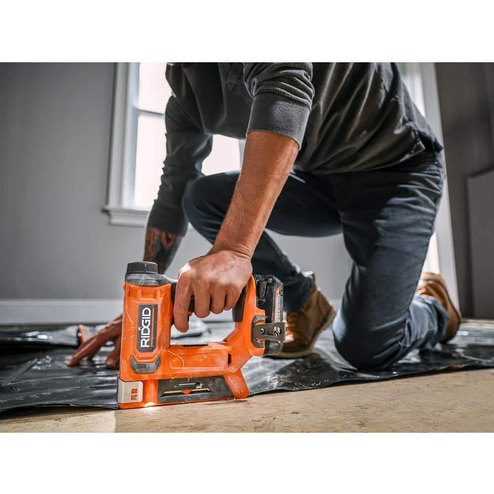 18V Cordless 3/8 in. Crown Stapler Kit with 2.0 Ah Battery and Charger - Image 8