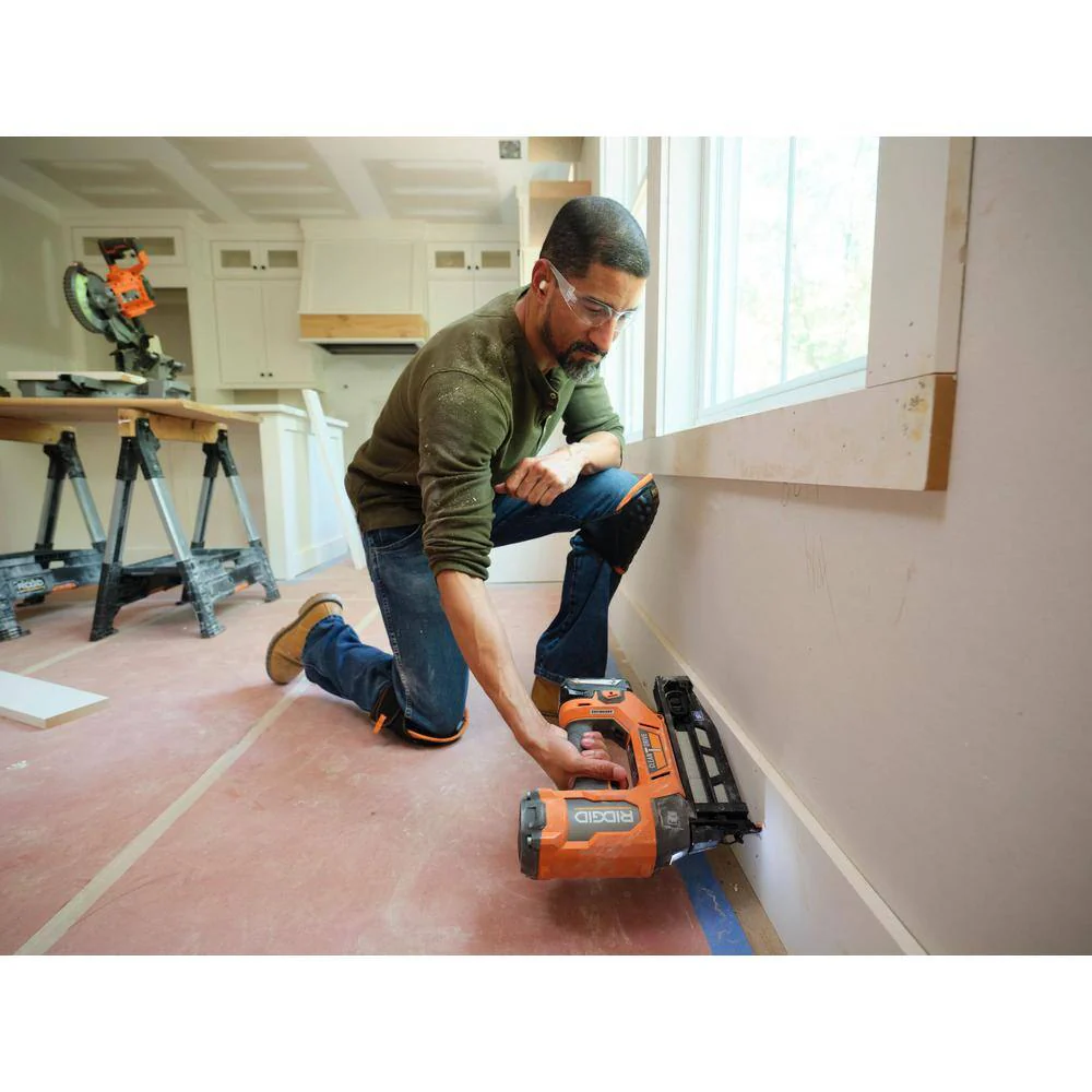 18V Brushless Cordless 16-Gauge 2-1/2 in. Straight Finish Nailer Kit with 2.0 Ah Battery and Charger - Image 9